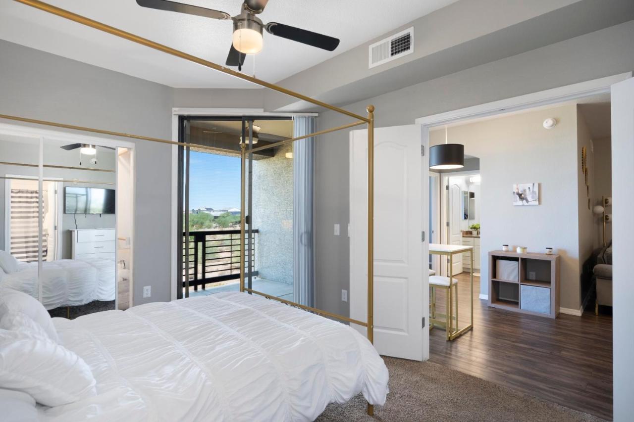Luxury Mountain View 2Br With Balcony Located In Scottsdale Appartamento Esterno foto